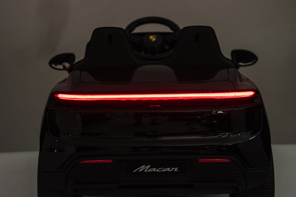 Porsche Macan Turbo, Elektrische Kinderauto Met Een Lithium Accu, Muziek Module, Rubberen Banden En Meer.