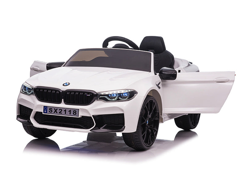 Bmw M5, Leder Zitje, Rubberen Banden, Kinder Accu Auto!